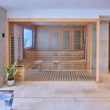 The Olive Boutique Suites & Spa กาลายองกา ภายนอก รูปภาพ