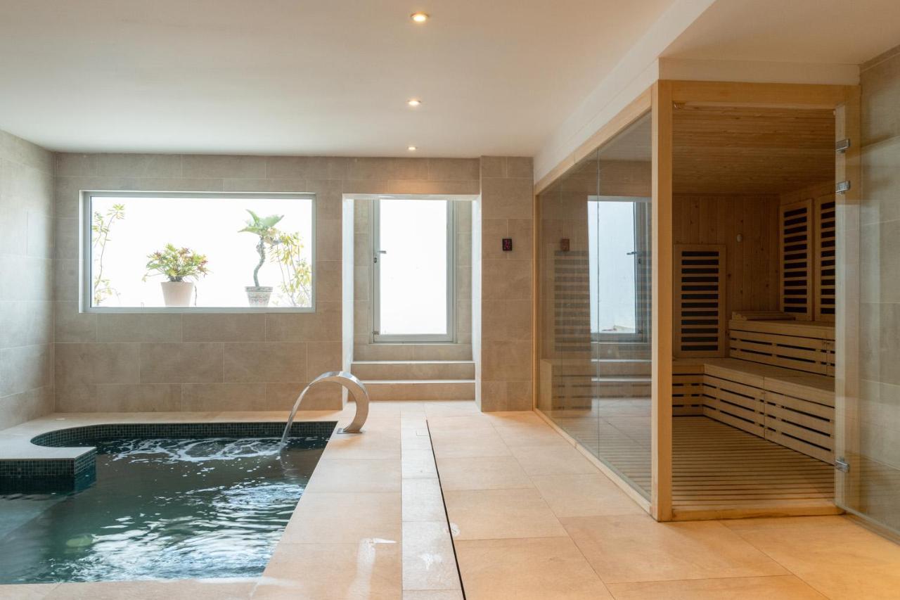 The Olive Boutique Suites & Spa กาลายองกา ภายนอก รูปภาพ